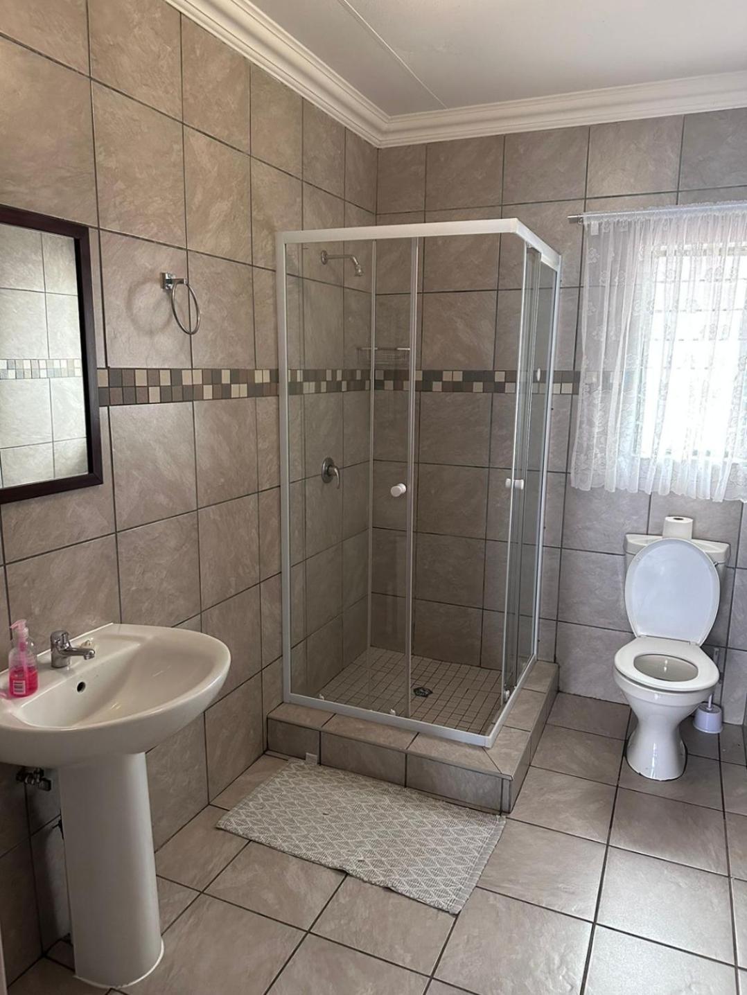Stay At Home Airport Lodge Kempton Park Habitación foto